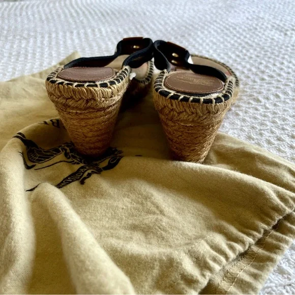 Burberry sandals - Picture 3 of 5